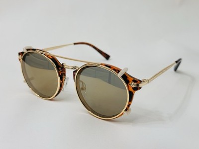 Round Tortoise Shell Clip-On Sunglasses Metal Bridge Brown Lenses Women Flip up