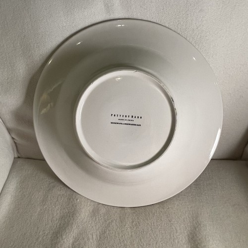 POTTERY BARN GREAT WHITE SERVING BOWL LARGE RIM SHAPE 12 1/4” - Picture 3 of 4