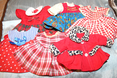 Pretty Vintage 6 Pc Clothing Lot Little Play Doll Dresses