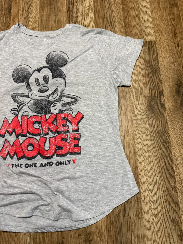 Camisa Disney, Para Mujer Talla XL, Negra Roja Gris, Mickey Mouse Foto 4 de 4
