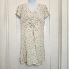 NWT Earthbound Cottagecore Daisy Print Mini Dress Cream Flutter Sleeve Fairy M