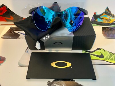 Oakley Sub Zero 2022 Prizm MUZM Planet X Steel Fingerprint Oakley Sub Zero 2022 Prizm MUZM Planet X Steel Fingerprint