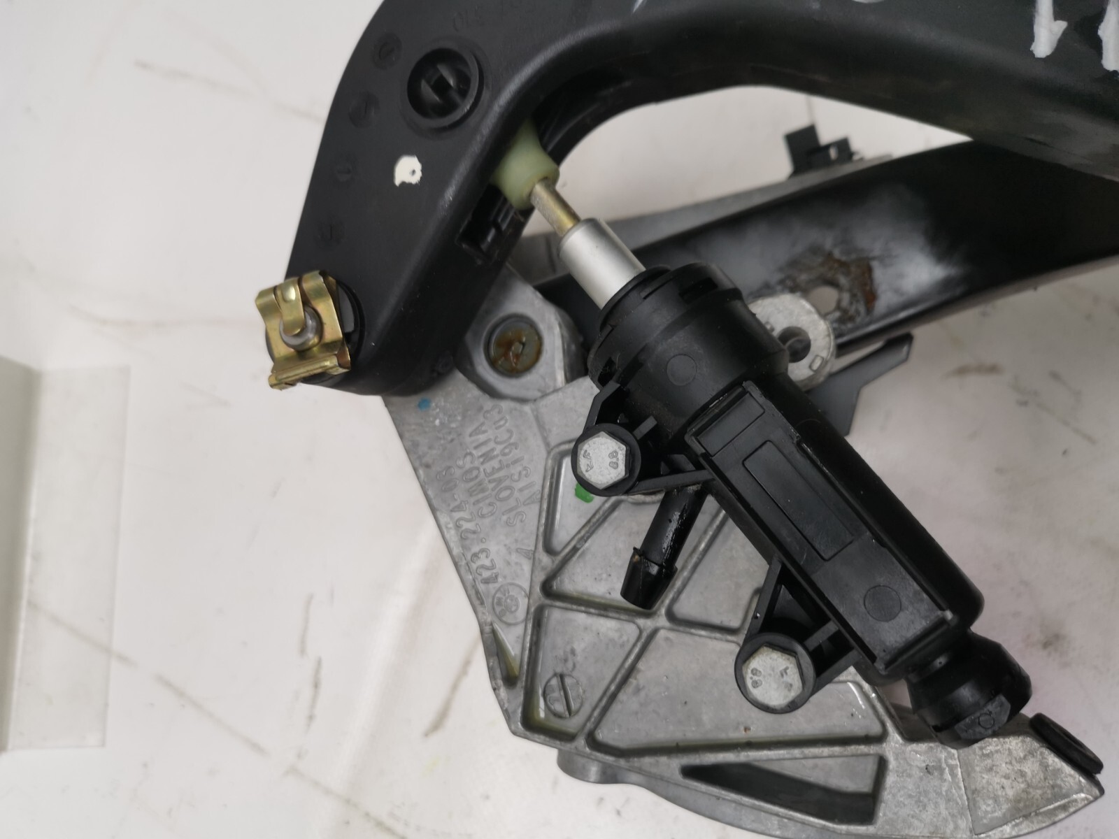 BMW E90 E91 E92 Pedalerie Bremspedal Kupplungspedal 42322403  