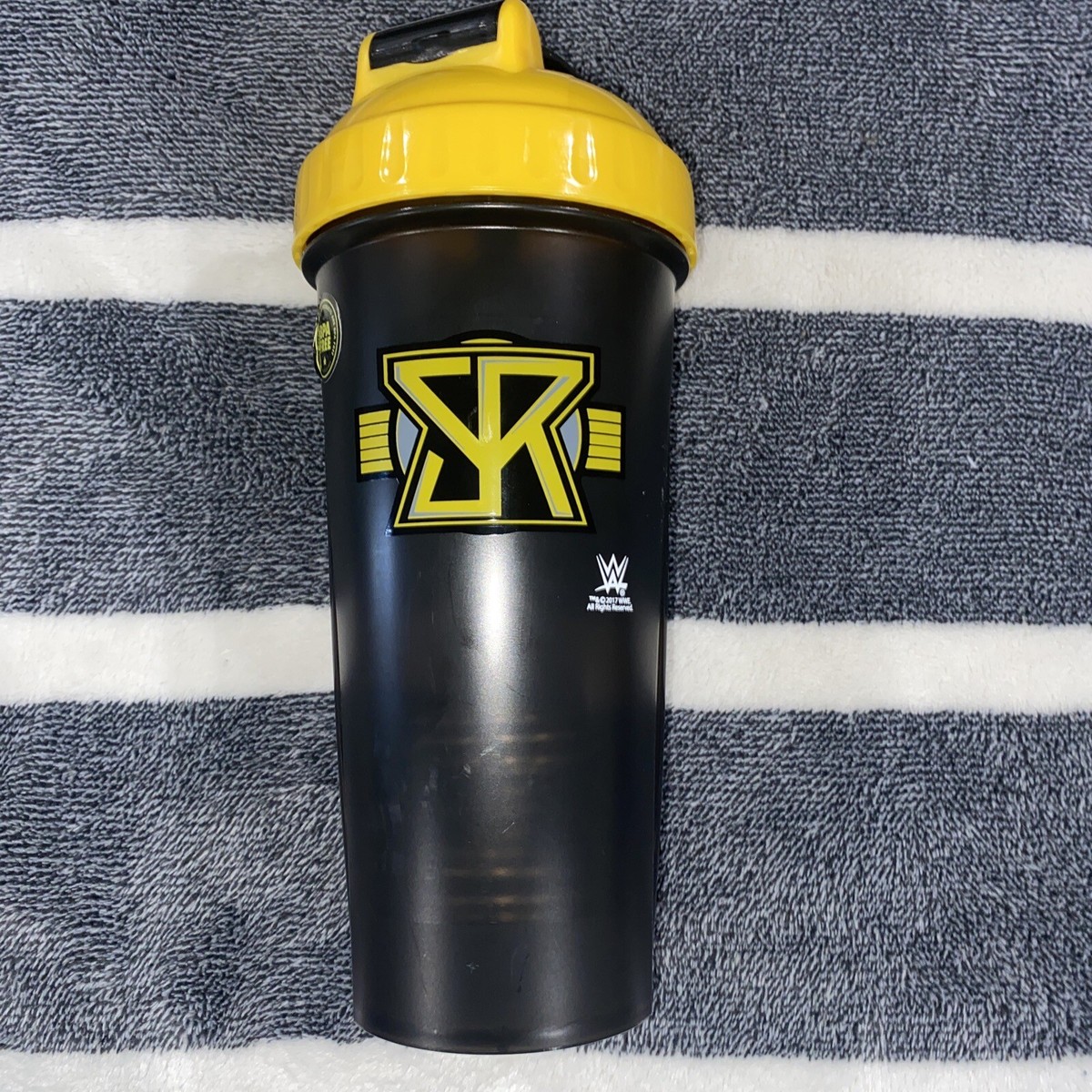 PerfectShaker Performa 28 WWE Shaker Cup Seth Rollins 2017