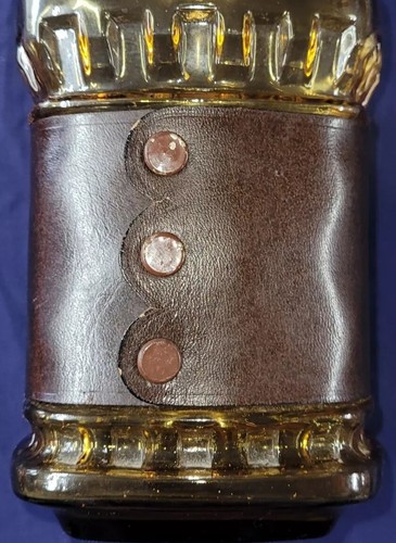 Vintage Medieval Knight Armor Bar Decanter Leather Square Amber Glass - Picture 10 of 23