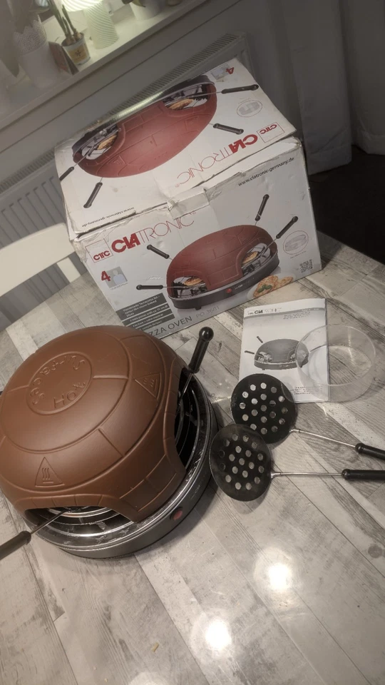 PizzaOfen Terracotta Haube Clatronic 900W