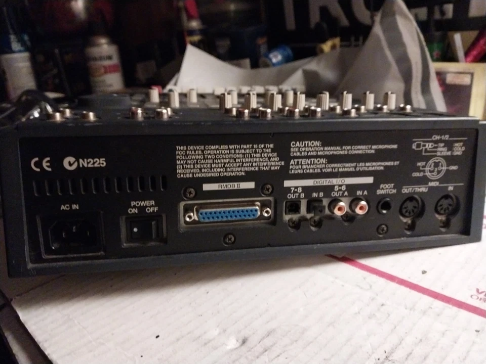 Roland VM-3100 Pro V-Mixing Station 24 bit 20 Channel  MIDI w adapter And Plug - Image 4 of 4