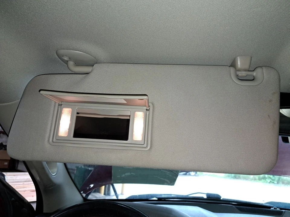 Parasol/parasol del lado del conductor izquierdo Ram1500 Sku #4172498 2017 Foto 2 de 4