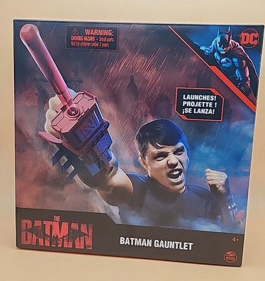 DC Batman Gauntlet with Launcher, Interactive Role-Play Toy, The Batman Movie