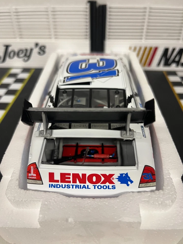 Chevrolet Impala SS 2008 A62-Jeff Burton 1/24 Action White Lenox Foto 4 de 4