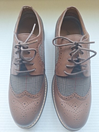 Men's Metro Charm Brown Fashion Dress Casual Wingtip Oxfords Size 10 D