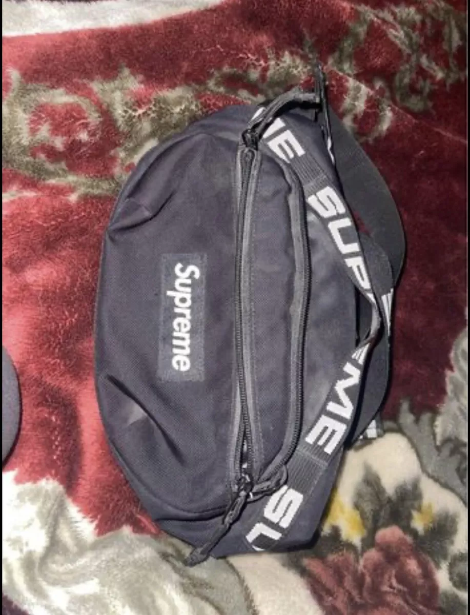 Supreme Duffle Bag SS18 Black 