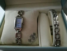 Pretty watch + bracelet women brand Festina in its original box.