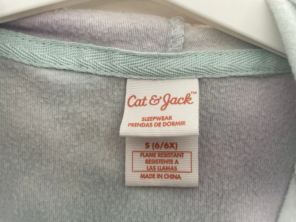 Cat & Jack Kid Girls 1-Piece Tie Dye Super Soft Fleece Zip-Up Hooded PJs Multi S - Image 2 of 4