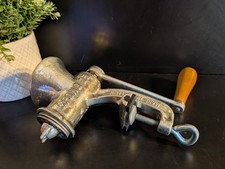 Vintage Spong No 25 Meat Mincer Grinder Made in England Cast Iron + 3 Plates