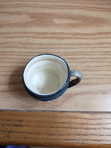 Royal Doulton Toby Mug small - Picture 5 of 6