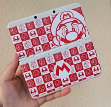 Nintendo New 3DS shell exclusively with Super Mario Pattern, Classic Red - Rare 