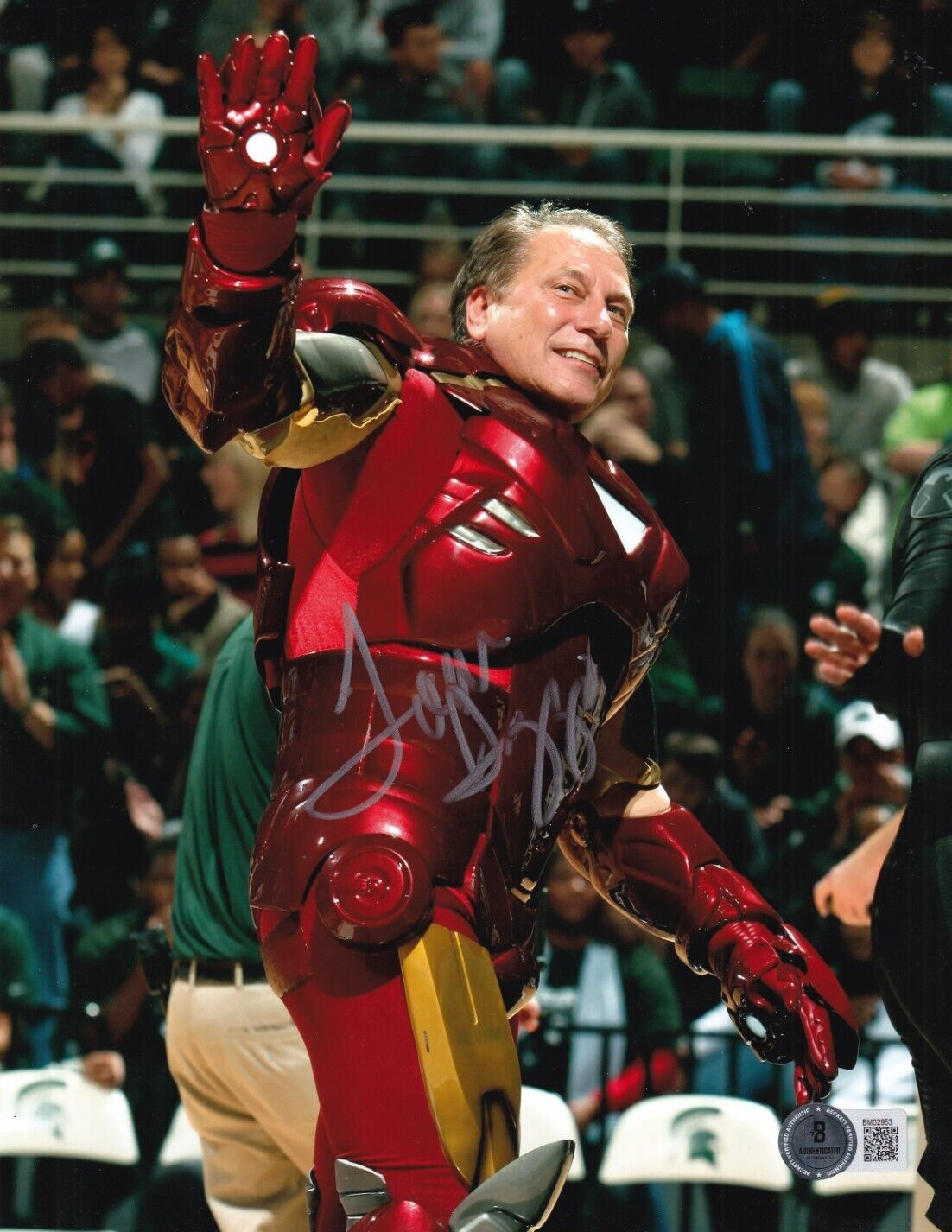 TOM IZZO signed (MICHIGAN STATE SPARTANS) basketball 8X10 photo BECKETT BM02953 