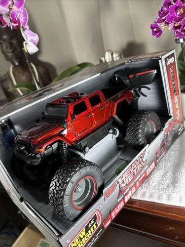 New SEALED Bright Heavy Metal 4x4 Jeep Gladiator Steel Body 1:18 Scale RC Truck - Picture 4 of 8