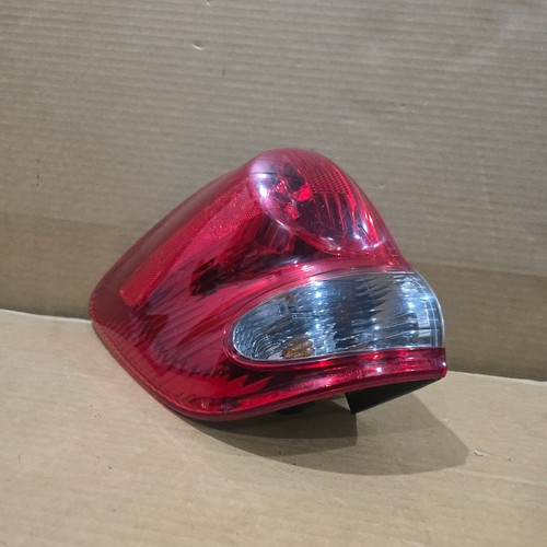 2005-2007 Toyota Sequoia Rear Left Driver Quarter Mounted Tail Light Lamp OEM - Picture 3 of 17
