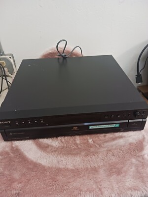 Sony Super Audio CD Player SCD-CE595