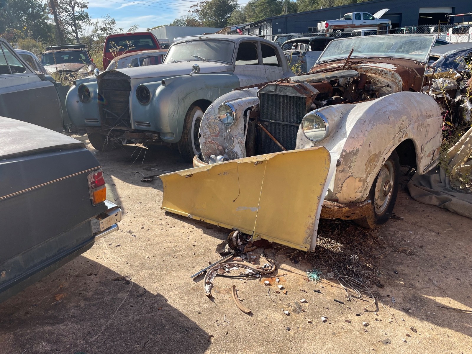 ROLLS ROYCE SILVER CLOUD BENTLEY, DOOR TREAD. LARGEST 1946-65 INVENTORY ON EARTH