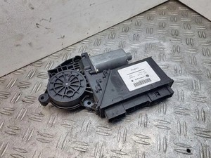 VW TOUAREG 7LA, 7L6, 7L7 Fensterhebermotor hinten rechts 0130821764 24179754