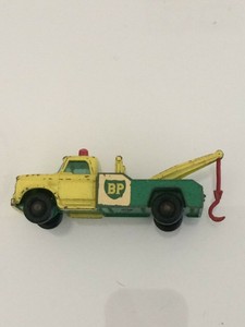 matchbox bp tow truck