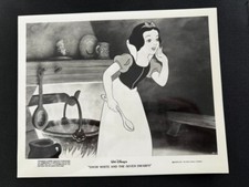 RARE A4 1937 Disney Snow White and the Seven Dwarfs B/W Press Scene Print
