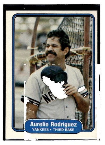 Aurelio Rodriguez Trading Cards