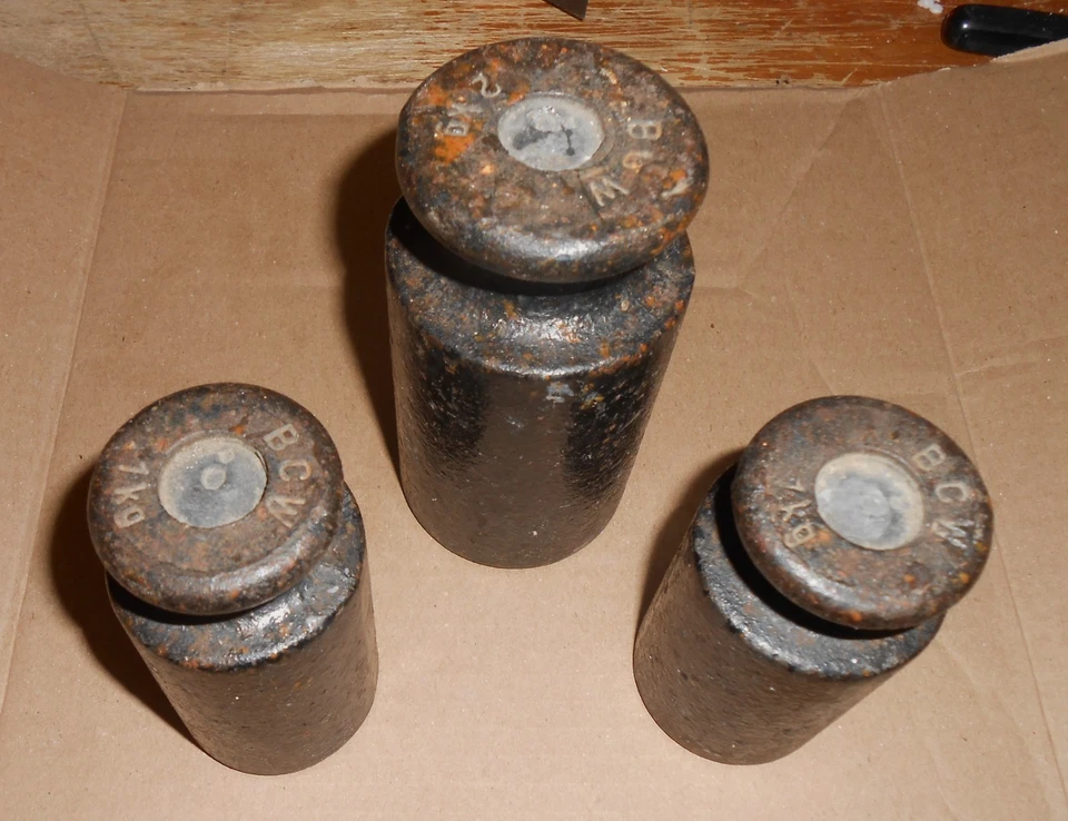 POIDS 2 KGS 1 KGS POUR BALANCE ROBERVAL OU AUTRE - Photo 3/4