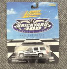 Johnny Lightning Brickyard 400 2000 Chevrolet Race Emergency Vehicle 1:64 LE — photo 1
