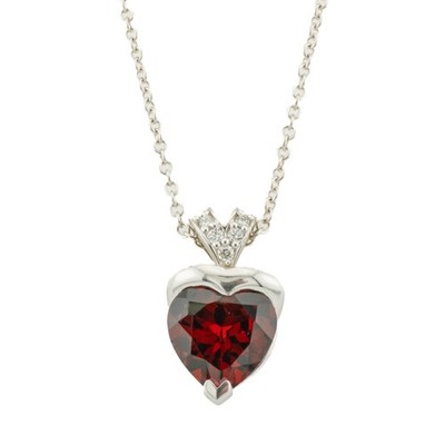 1,80ctw Herzschliff Granat mit Diamant Akzenten Anhänger an 17'' Kette in 14KWG