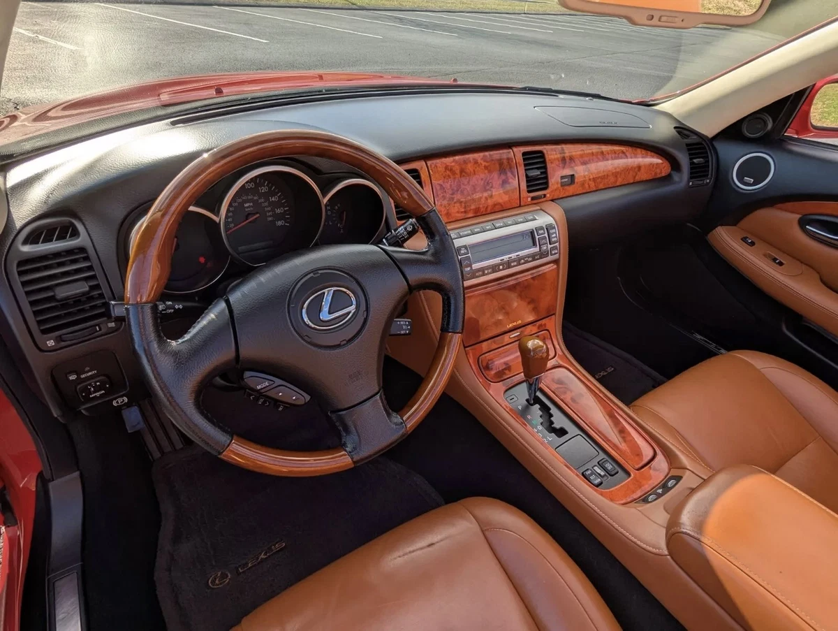 2005 Lexus SC430 dashboard, steering wheel