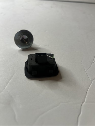 Tesla Model S 2012-2021 Frunk Release Button Assembly 1002066-00-A Factory OEM - Picture 8 of 10