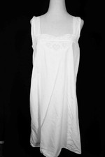 Antique 1920's French White Cotton Night Gown "Hearts" Size Medium Exc Condition