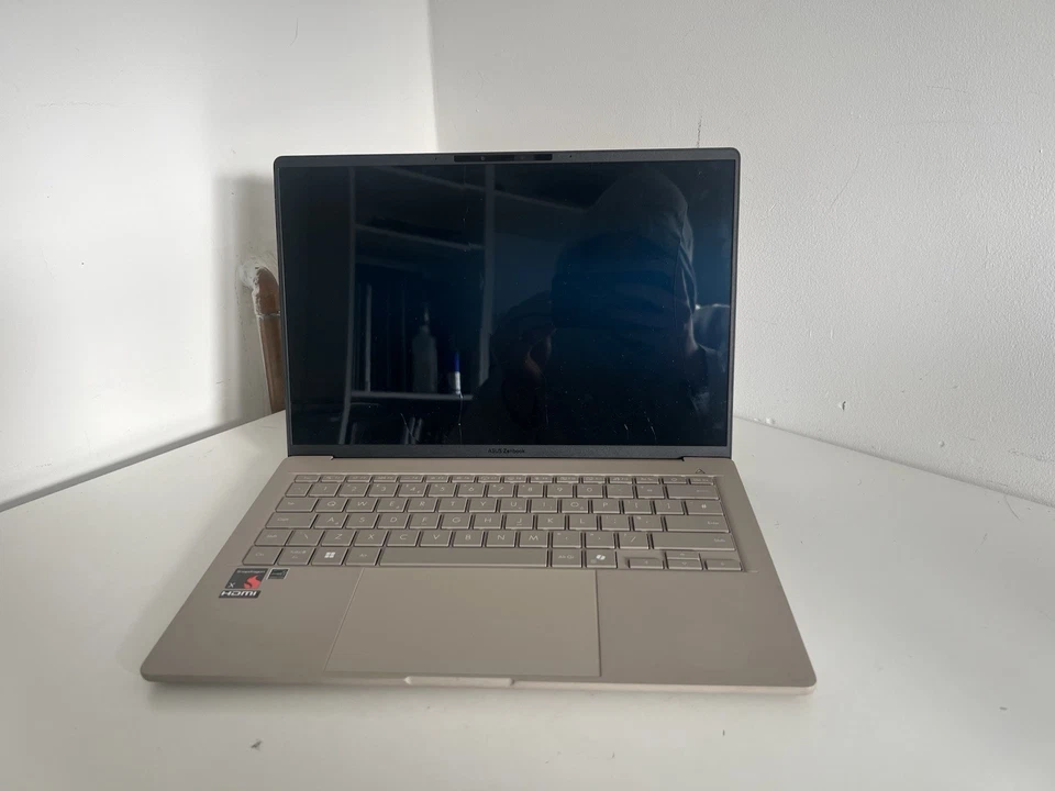 ⚠️ Asus ZenBook UX3407Q – Snapdragon – Broken OLED – 16GB/512GB – Spares - Image 4 of 4