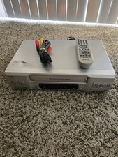 Sanyo VWM-800 4-Head Hi-Fi VHS VCR W/ Original Remote  Av Cable Tested