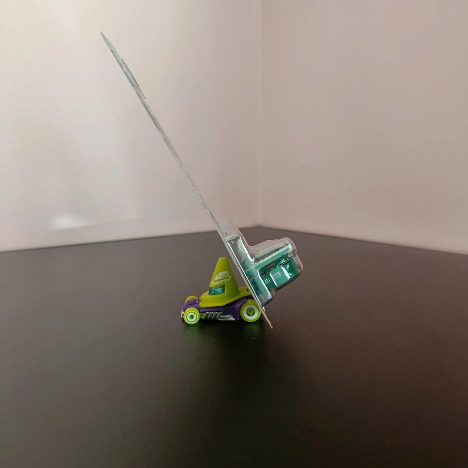 Hot Wheels Toyota Supra Silver Series 7-Eleven  JDM 1:64 Seven Eleven  - Immagine 3 di 3