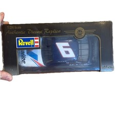 1997 Revell Mark Martin Diecast 1:24 Scale NIB 1 Of 5004 Black Box Valvoline