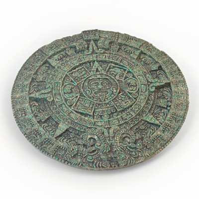 Vtg Mayan Calendar Medallion Aztec Wall Art Malachite Composite Plaque 10.75 