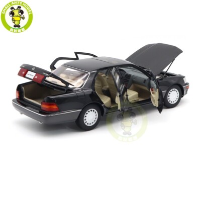 1/18 Toyota Lexus LS 400 LS400 First Generation schwarz/grau
