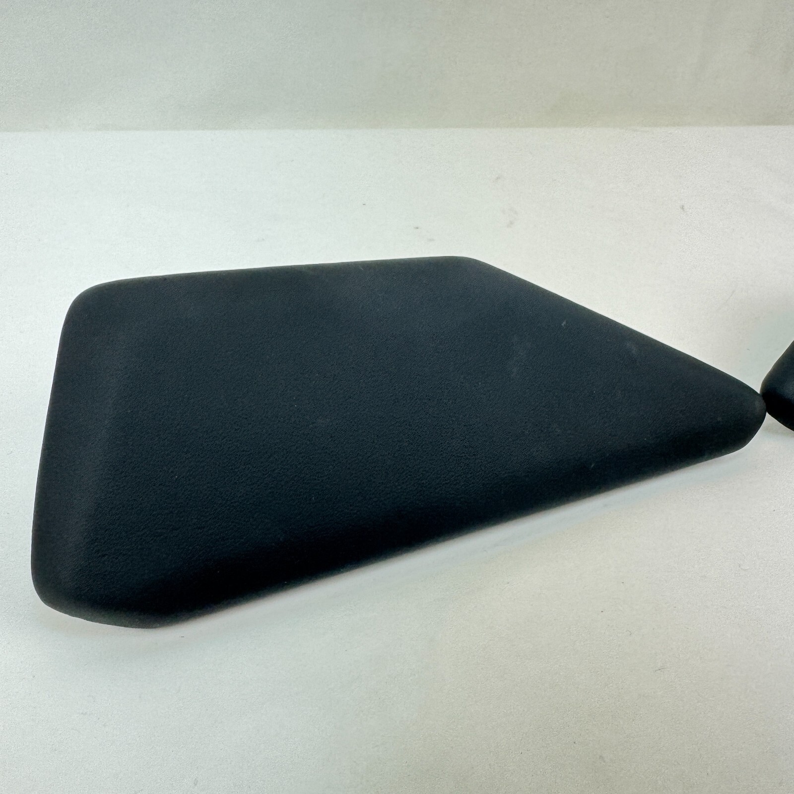 2018 - 2024 Lamborghini Urus Center Console Trim Insert Blanket 4ML863970AQG8