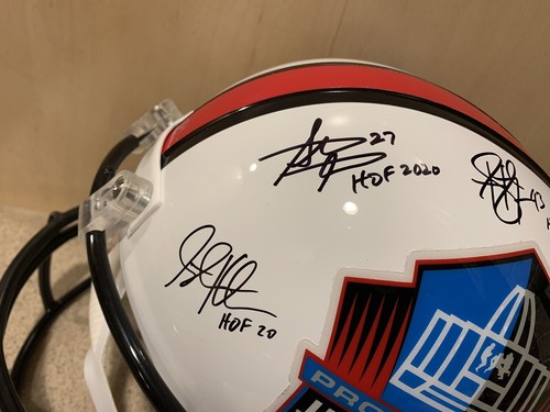 Class of 2020 Signed NFL Pro Football Hall of Fame Replica Helmet, 12 Autographs - Picture 5 of 12