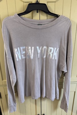 NEW Wild Fable New York Grey Crewneck Sweatshirt Women s Small NWT