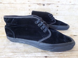 vans chukka mid