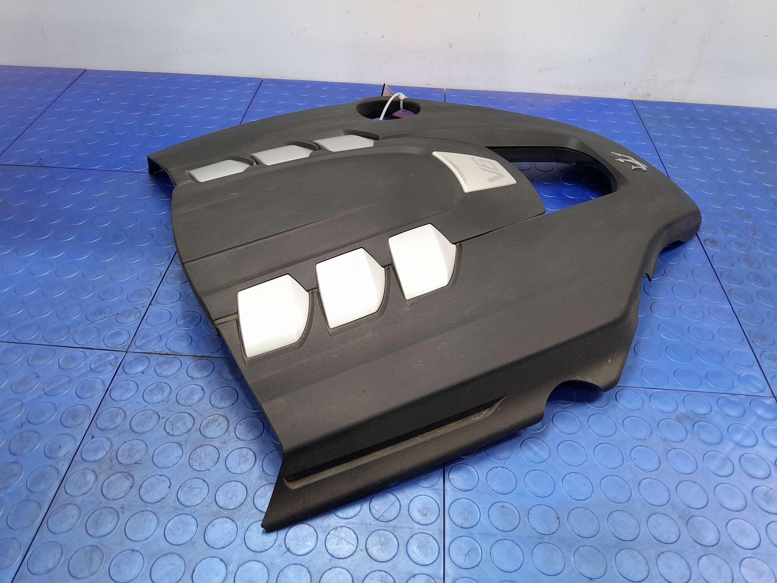 14-24 Maserati Ghibli 3.0L Twin Turbo Engine Cover Garnish OEM 670032481