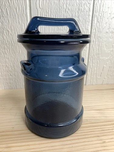 Vintage LE Smith Milk Can Canister Cobalt Blue Glass Apothecary Jar w/Lid 8.5”H