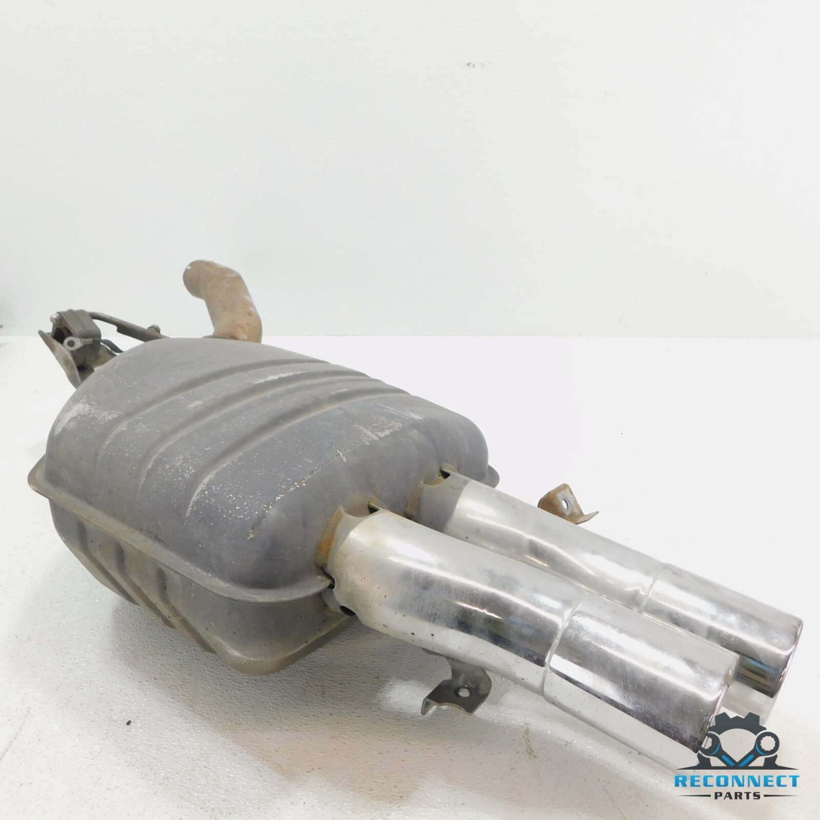 2006-2010 BMW M6 E63 Rear Left Right Exhaust Muffler Tail Pipe 