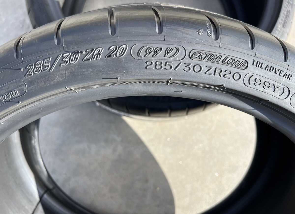 Set of TWO BRAND NEW 285/30ZR20 (99Y) Michelin Pilot Super Sport